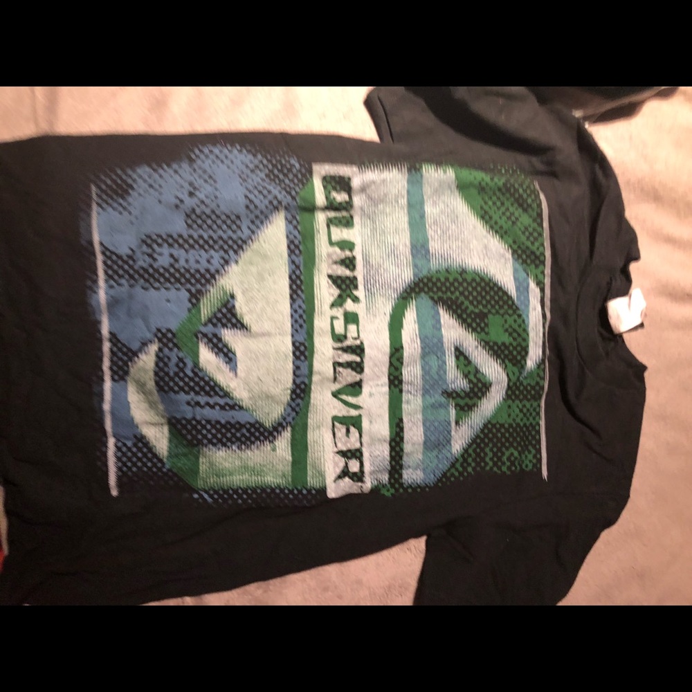Quicksilver shirt